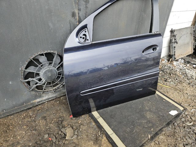 Водительская дверь A1647200905 MERCEDES