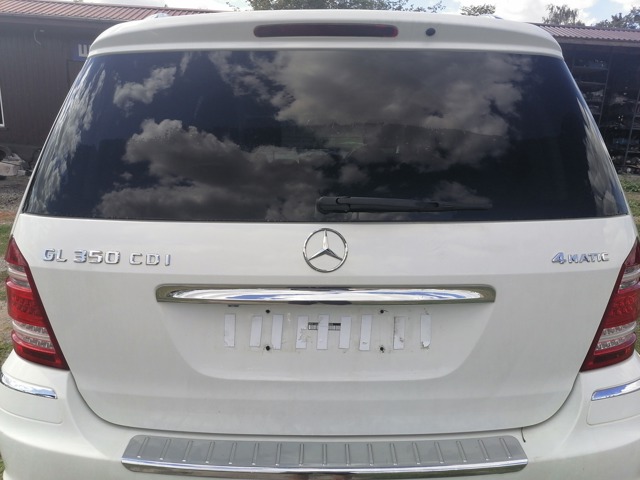 Дверь 5 Mercedes GL