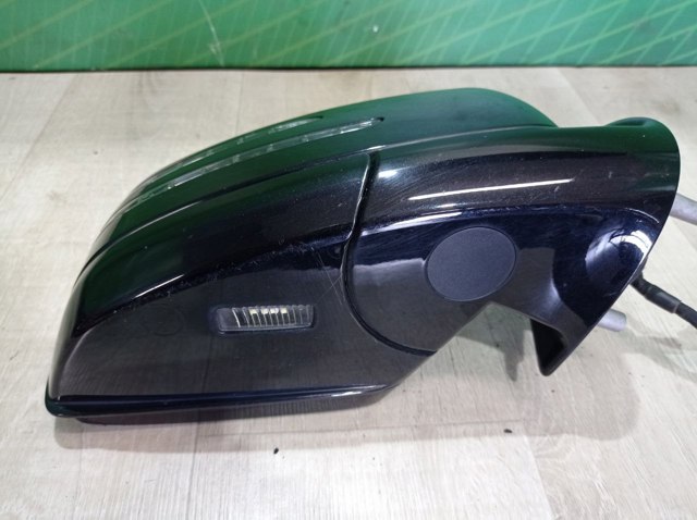 Зеркало наружное правое A1648104693 MERCEDES