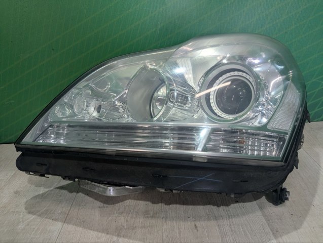 Фара дальнего света в сборе A1648208761 MERCEDES