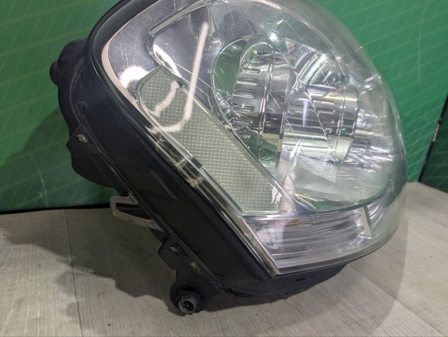 A1648208861 MERCEDES Фара правая купить в Ровно
