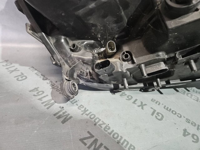 MERCEDES A1648261091 Уплотнитель фонаря заднего внешнего в наличии Житомир