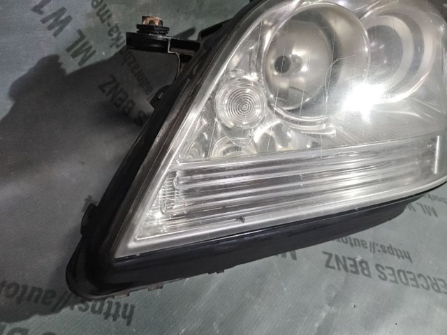 MERCEDES A1648261091 Уплотнитель заднего фонаря в наличии Каменское