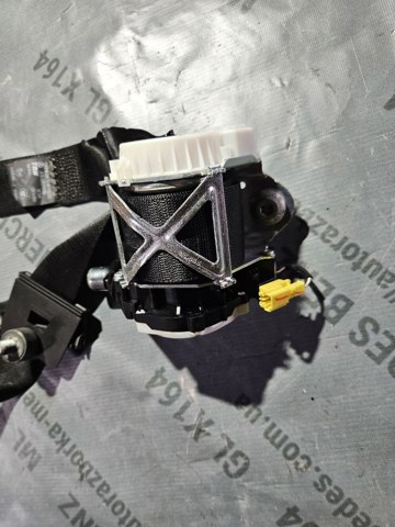 A1648601785 MERCEDES Ремень безопасности задний центральный купить в Кривой Рог