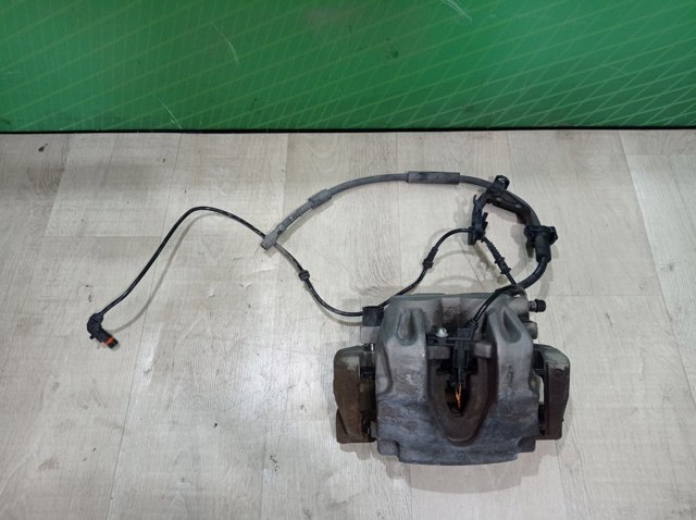 MERCEDES A1664210281 Суппорт тормозной передний правый в наличии Житомир