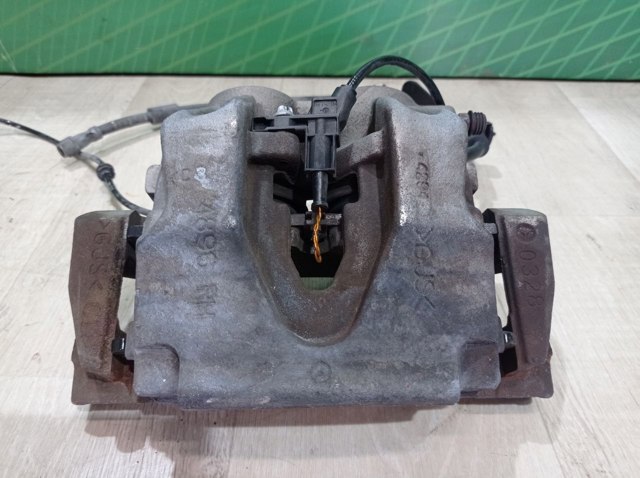 A1664210281 MERCEDES Суппорт тормозной передний правый купить в Житомир