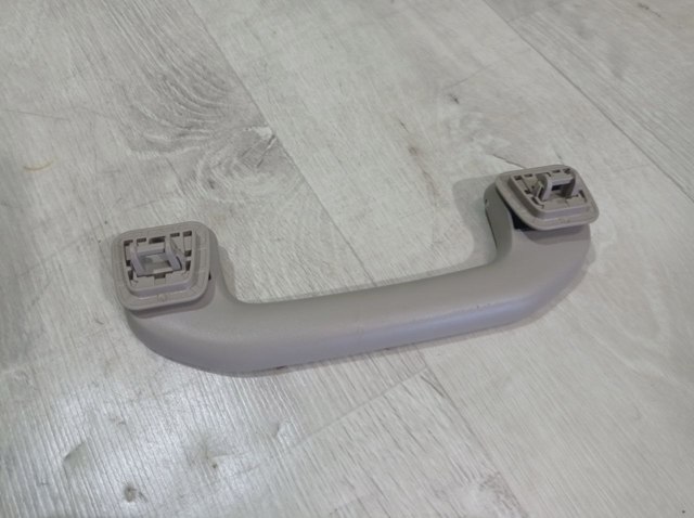 Поручни (держатели) и крючок для одежды A1668100054 MERCEDES