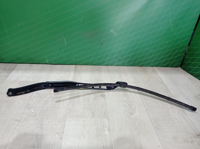 A1668200744 MERCEDES Рычаг-поводок стеклоочистителя лобового стекла купить в Каменское