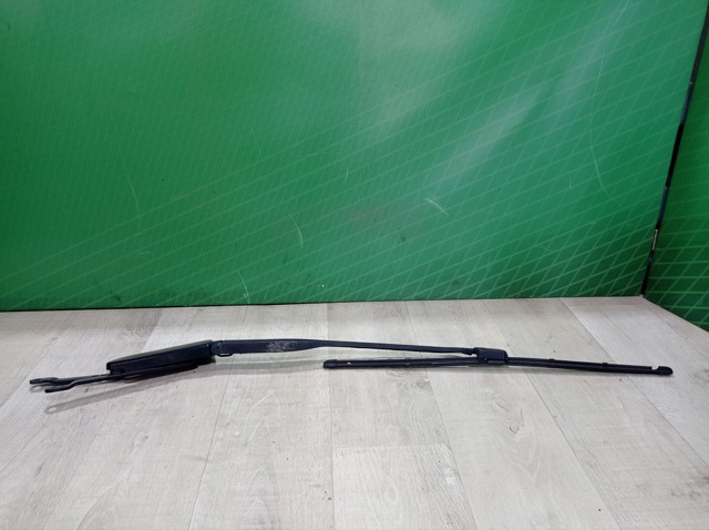 A1668200944 MERCEDES Поводок стеклоочистителя купить в Тернополь