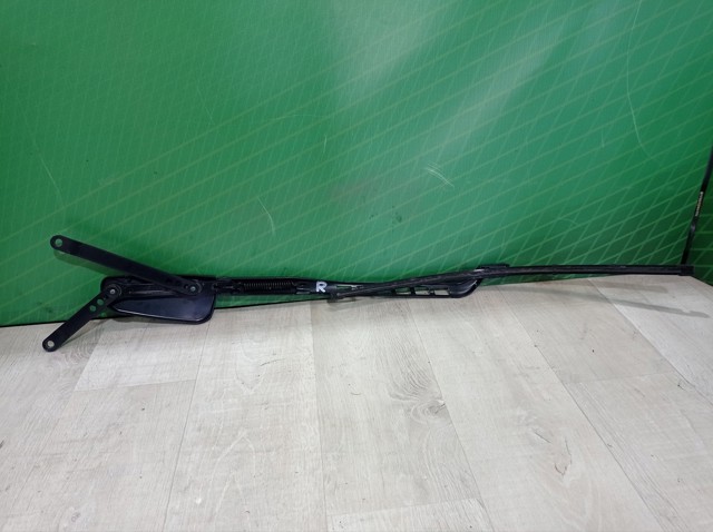 A1668200944 MERCEDES Поводок стеклоочистителя купить в Одесса