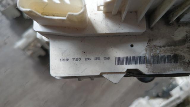 MERCEDES A1697202635 Замок передней правой двери в наличии Тернополь