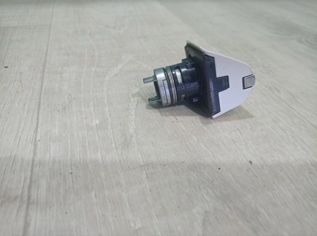 20476619259999 MERCEDES купить в Ирпень