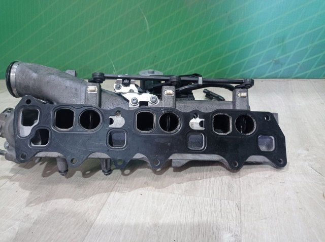 MERCEDES A6420900637 Коллектор впускной правый в наличии Павлоград