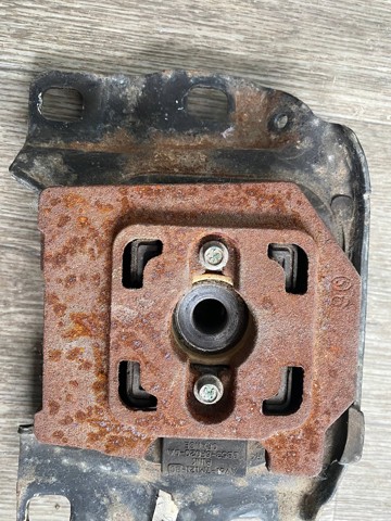 AV617M121EA FORD купить в Ужгород