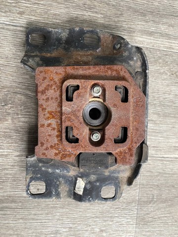 FORD AV617M121EA в наличии Тернополь