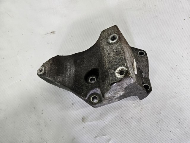 BK3Q10239BB FORD Кронштейн генератора купить в Хмельницкий