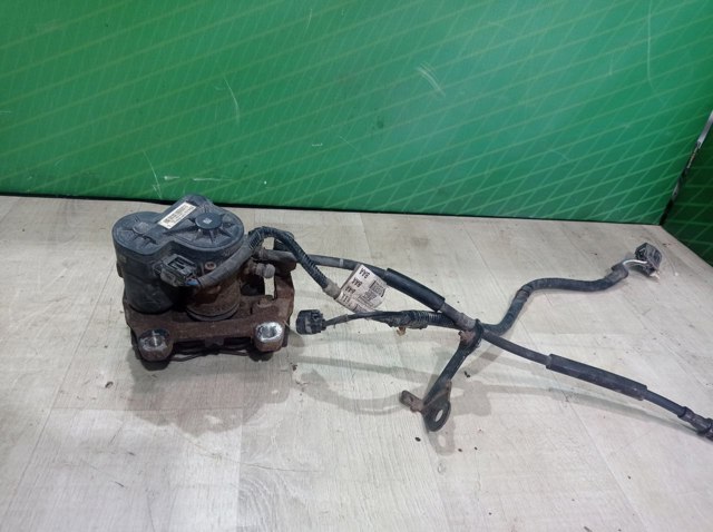 Суппорт тормозной левый задний DG9Z2553B FORD