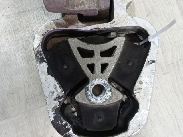 DP536P082CB FORD Задняя опора двигателя купить в Житомир