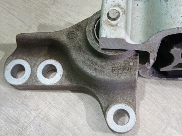 DP536P082CB FORD Подушка (опора) двигателя задняя купить в Чернигов