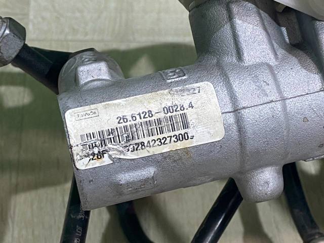 FORD FB532B195EC в наличии Ровно