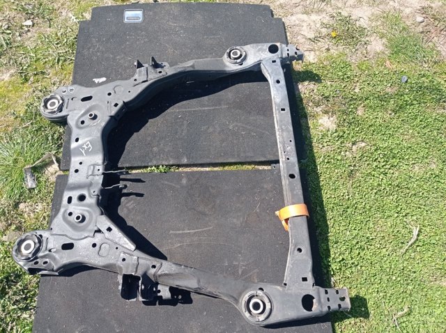 Поперечина передней подвески JB5Z5C145D FORD
