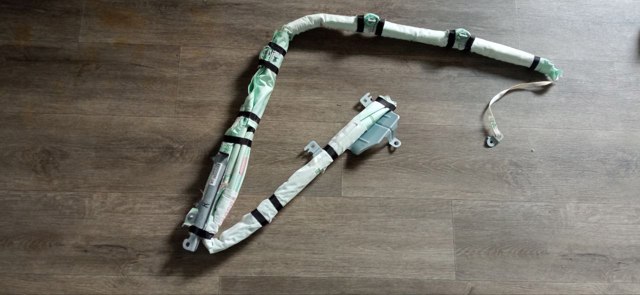 K85P03NA0A NISSAN Шторка боковая, правая купить в Ровно