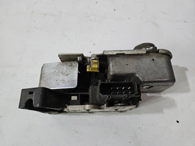 Запор кабины YC1AV21813BV FORD