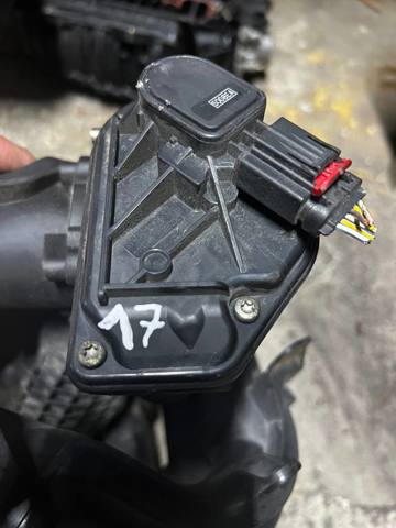 Заслонка воздушная 2S6U9E927D FORD