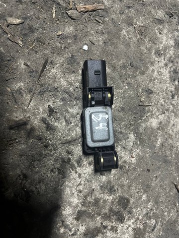 VAG 4B0959643C Датчик удара в наличии Полтава