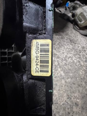 4M5G9424CE FORD Коллектор впускной купить в Ирпень