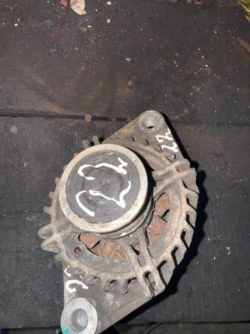 Генератор автомобиля Альфа-ромео 159