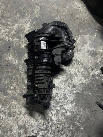 7798885 BMW Коллектор впускной купить в Николаев