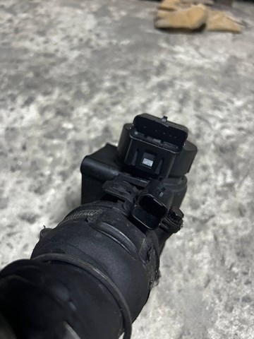 Дроссельная заслонка 9660030480 PEUGEOT