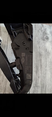Педаль акселератора 35406889813 BMW