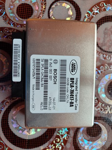 ЭБУ раздаточной коробкой LR052557 LAND ROVER