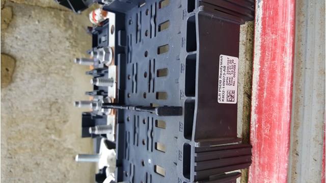 Монжатный блок реле LR117841 LAND ROVER