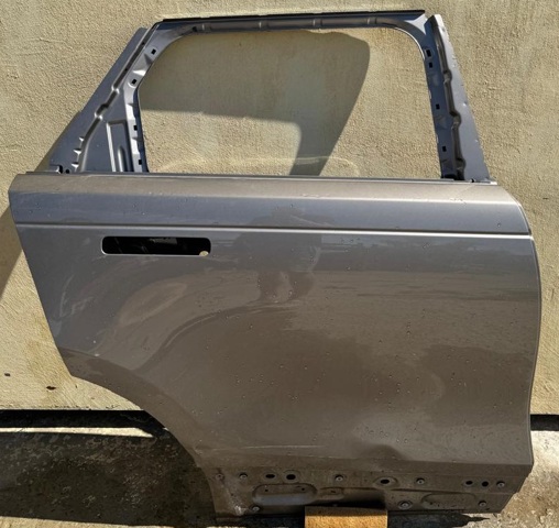 LR091719 LAND ROVER Дверь задняя правая купить в Чернигов