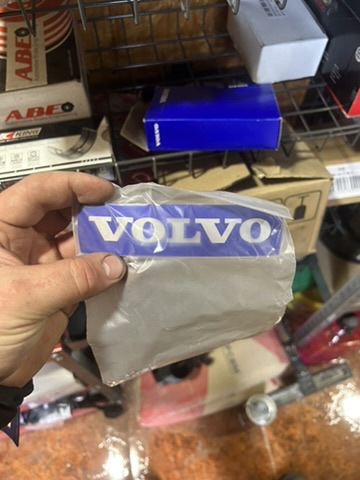 VOLVO 31214625 Эмблема решетки радиатора в наличии Тернополь
