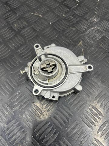 Вакуумный насос 06M145100Q VAG