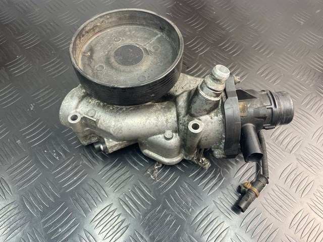 11518642290 BMW Помпа водяная (насос) охлаждения купить в Павлоград