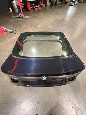 Задняя дверь 41007347927 BMW