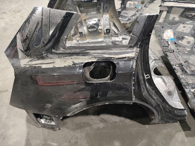 Боковая часть задняя правая 4M0809838 VAG