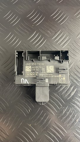 Блок комфорта передней двери 4M0959793M VAG