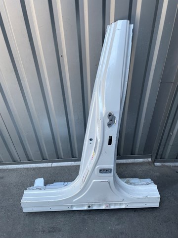 Порог внешний левый 6131278010 TOYOTA
