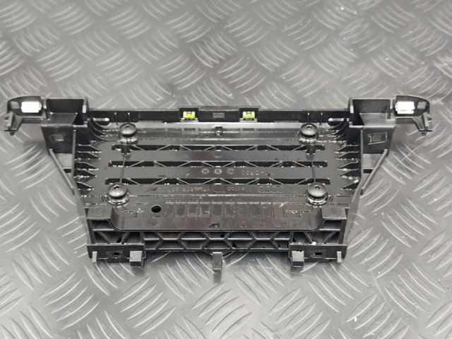 VAG 80B857735 в наличии Украина