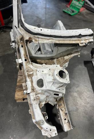 Лонжерон передний правый 8W0803104A VAG