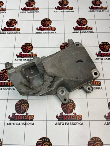 Кронштейн подушки (опоры) двигателя, правой A2782234804 MERCEDES