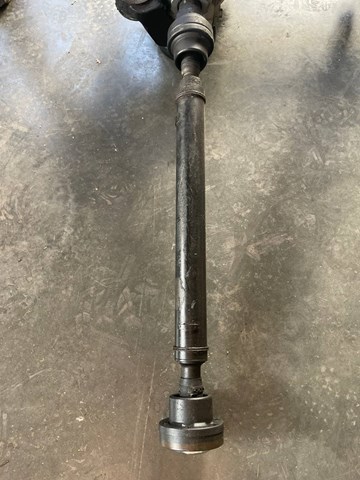 Вал карданный передний LR057620 LAND ROVER