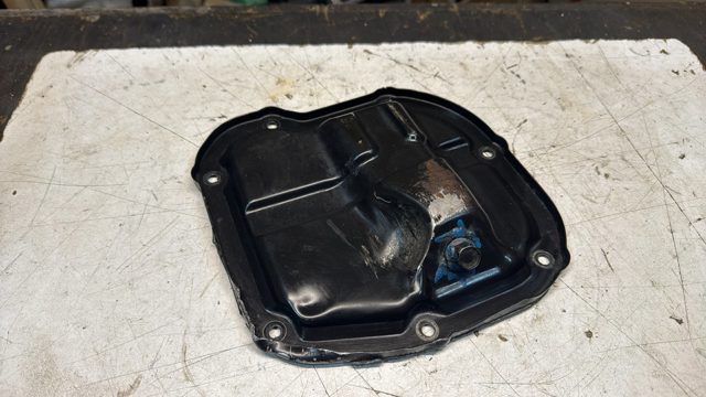 Поддон картера двигателя 111103HC1A NISSAN