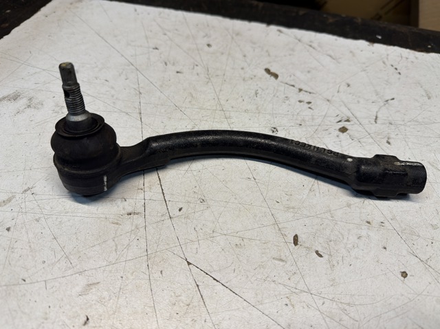 Рулевой наконечник 56820B2000 HYUNDAI